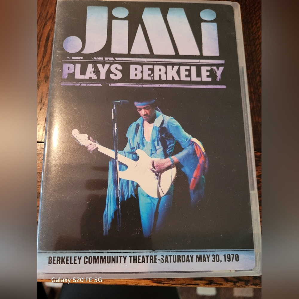 JIMI PLAYS BERKLEY/COLLECTOR